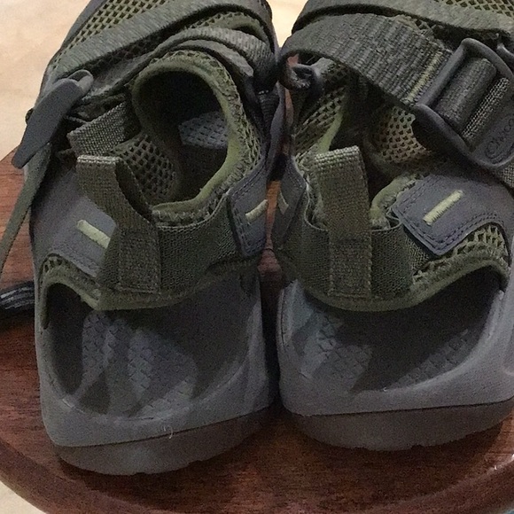 Men’s Chaco sandals - Picture 3 of 7